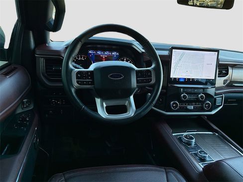 Used 2024 Ford Expedition Max Limited image 23