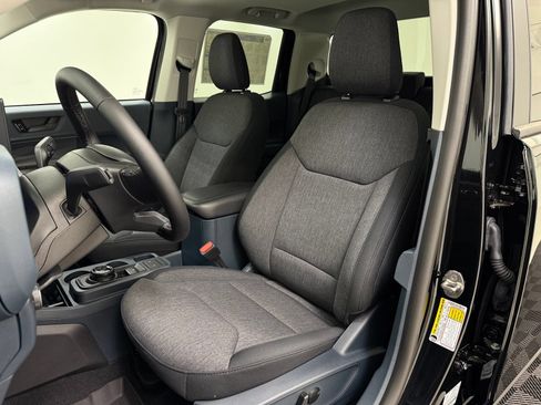 Used 2025 Ford Maverick XLT w/ XLT Luxury Package AWD/4WD image 18