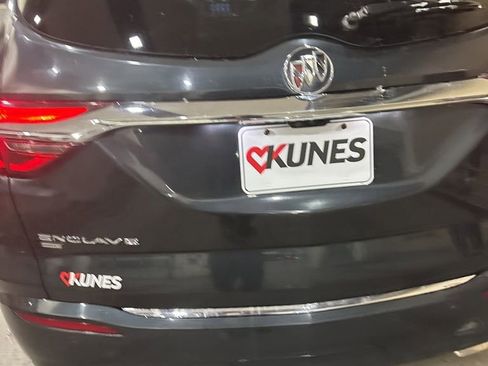 Used 2021 Buick Enclave Avenir w/ Avenir Technology Package image 9