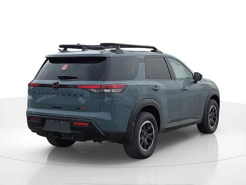 New 2026 Nissan Pathfinder SV image 5