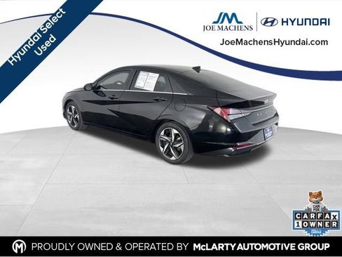 Used 2022 Hyundai Elantra Limited w/ Cargo Package image 9
