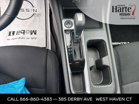 Certified 2022 Nissan Sentra SV FWD image 13