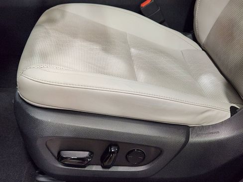 Used 2023 Lexus RX 350 Premium Plus w/ Accessory Package (K3) image 38