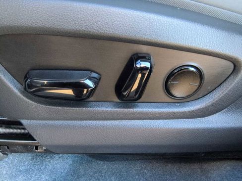 Used 2024 Lexus RZ 450e Premium w/ Technology Package image 18