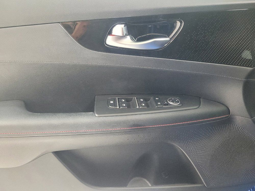 Used 2022 Kia Forte GT FWD image 27