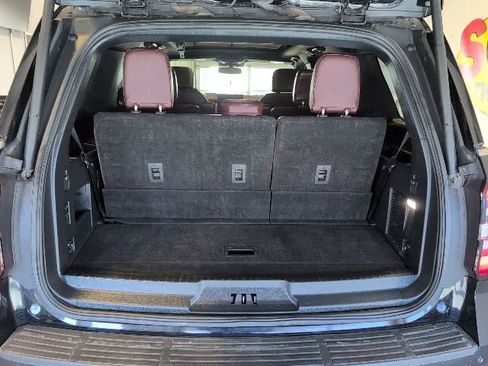 Certified 2024 Ford Expedition Limited image 33