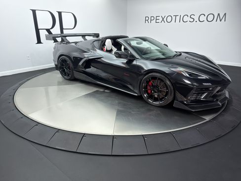 Used 2023 Chevrolet Corvette Stingray Premium Cpe w/ Z51 Performance Package RWD image 8