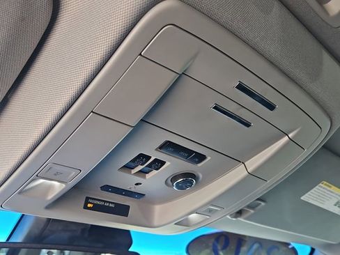 Used 2019 GMC Yukon XL Denali w/ Open Road Package image 29