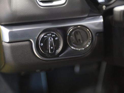 Used 2015 Porsche Cayman RWD image 19