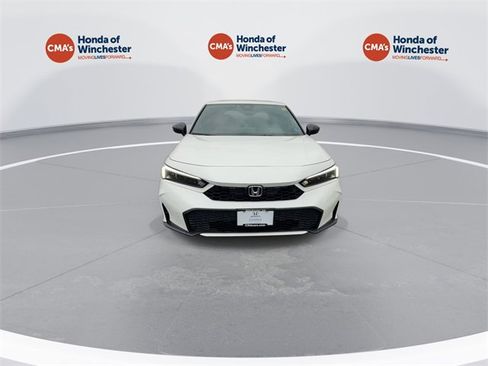 Used 2025 Honda Civic Sport Touring image 3