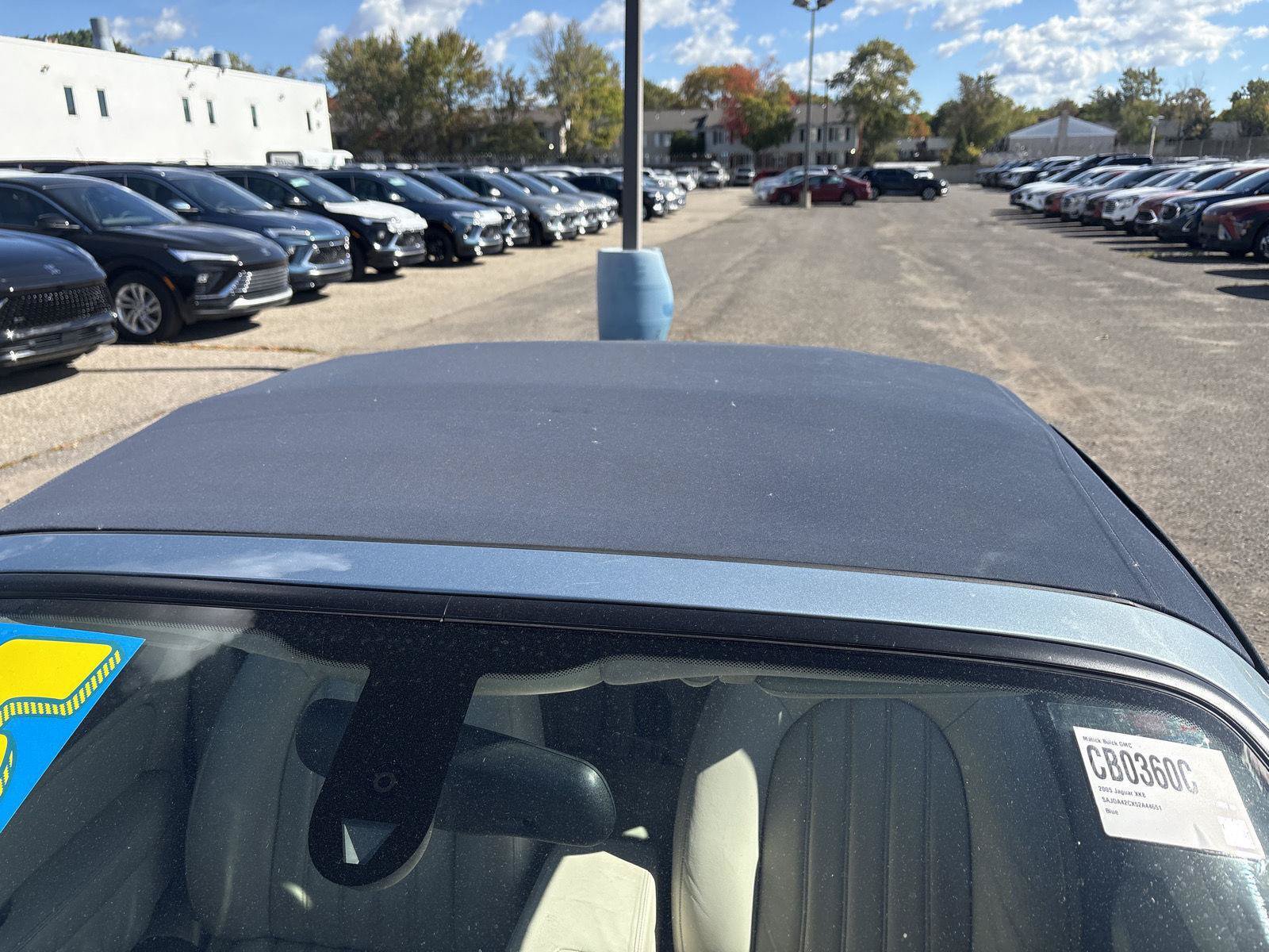 Used 2005 Jaguar XK8 Convertible RWD image 11