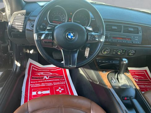 Used 2007 BMW Z4 3.0si image 11