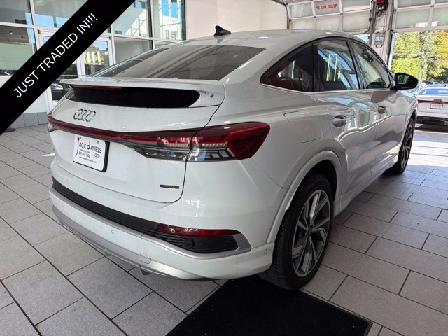 Used 2023 Audi Q4 e-tron Prestige AWD/4WD image 4