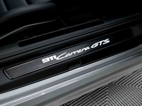 Used 2024 Porsche 911 Carrera GTS RWD image 47