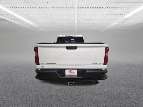Used 2024 Chevrolet Silverado 2500 Custom w/ Custom Convenience Package image 7