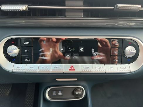 New 2026 Genesis GV60 Advance AWD/4WD image 19