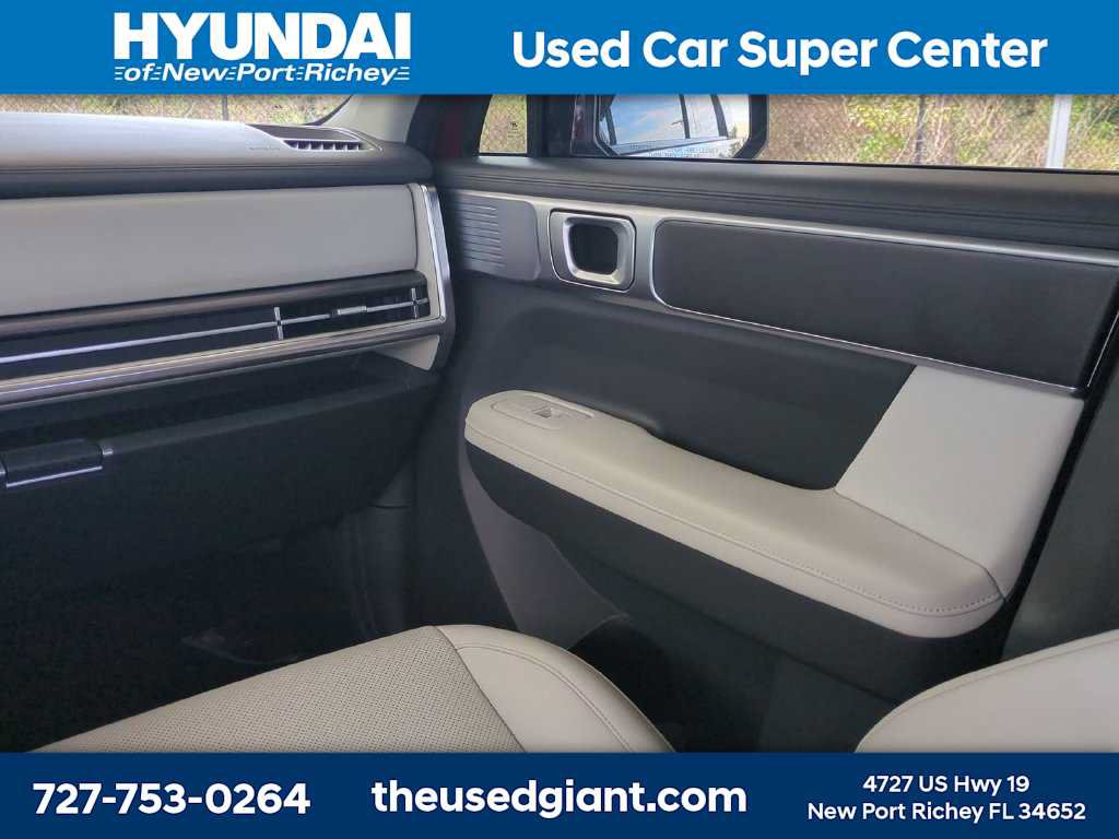 Certified 2025 Hyundai Santa Fe SEL FWD image 20