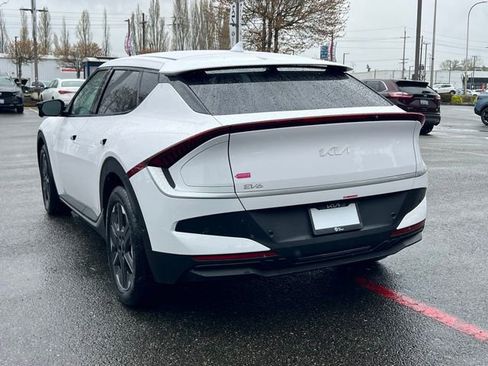 Certified 2025 Kia EV6 Light w/ Light LR Technology Package AWD/4WD image 7