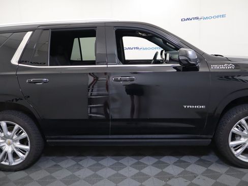 Used 2023 Chevrolet Tahoe High Country AWD/4WD image 5