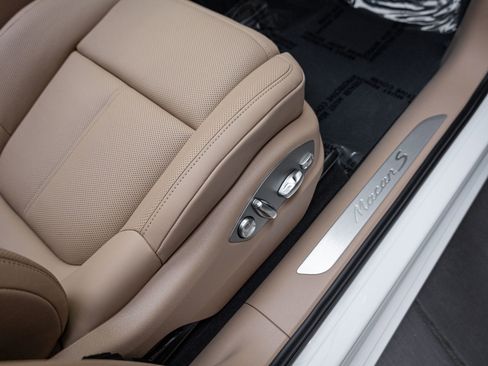 New 2026 Porsche Macan S AWD/4WD image 34