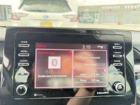 Used 2024 Toyota Camry SE w/ Convenience Package image 17