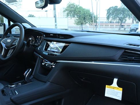 New 2026 Cadillac XT5 Premium Luxury w/ Driver Assist Package image 25