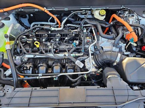 New 2025 Ford Maverick XL w/ Equipment Group 101A image 17