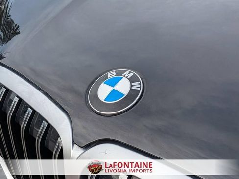 Used 2024 BMW X7 xDrive40i AWD/4WD image 9