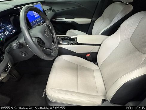 Used 2025 Lexus RX 350 w/ Convenience Package AWD/4WD image 13