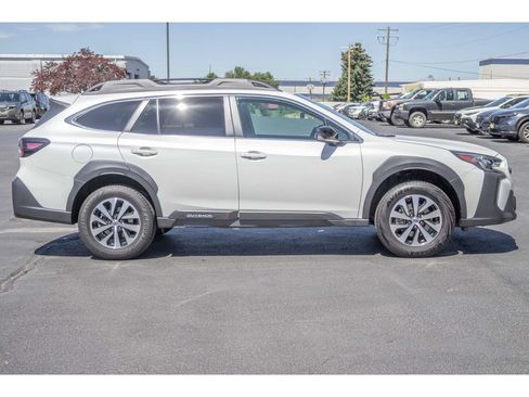 Certified 2025 Subaru Outback Premium AWD/4WD image 2