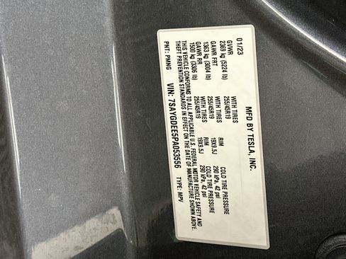 Used 2023 Tesla Model Y Long Range AWD/4WD image 12