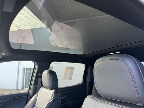 Certified 2024 Chevrolet Silverado EV RST image 33