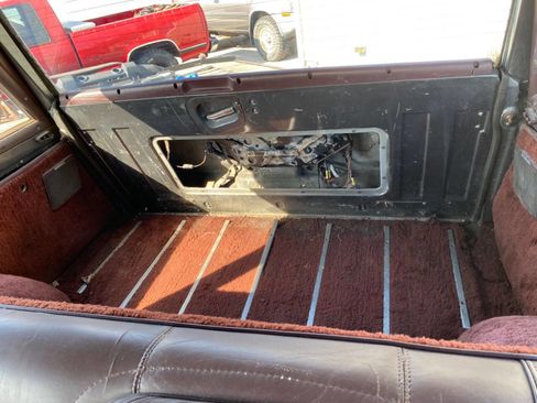 Used 1989 Jeep Grand Wagoneer AWD/4WD image 20