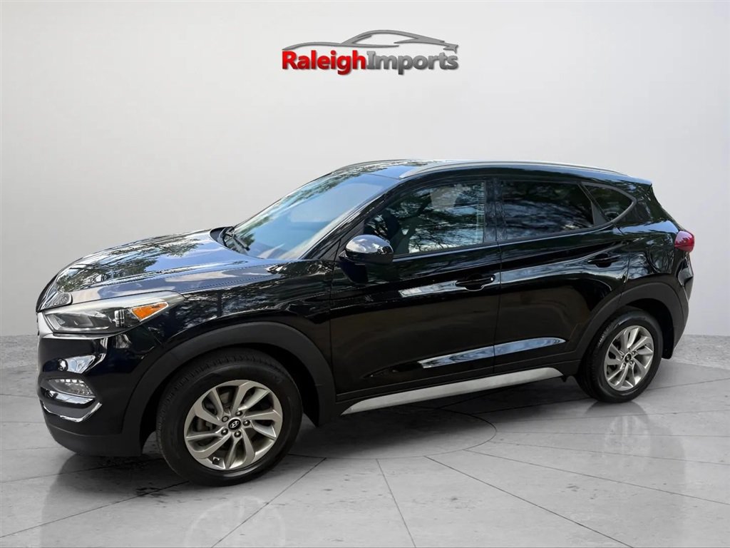 Used 2017 Hyundai Tucson SE w/ SE Popular Package 02 AWD/4WD image 5