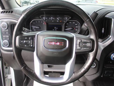 Used 2020 GMC Sierra 1500 SLT image 18