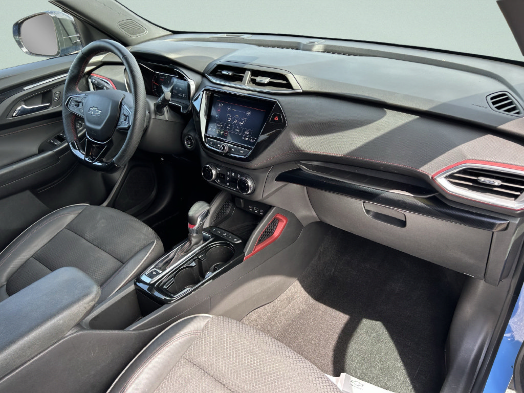 Used 2023 Chevrolet TrailBlazer RS w/ Convenience Package FWD image 16