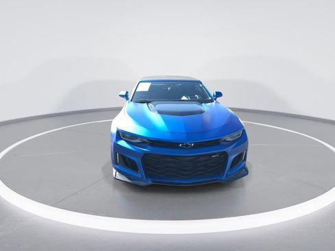 Used 2018 Chevrolet Camaro ZL1 image 3