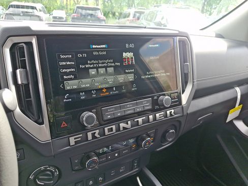 New 2026 Nissan Frontier SV AWD/4WD image 8