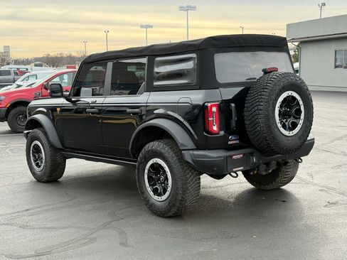 Certified 2022 Ford Bronco Badlands image 5