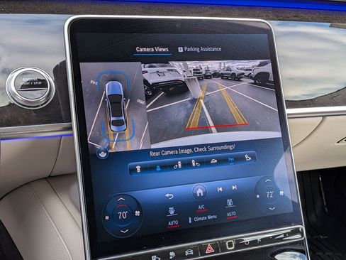 Used 2024 Mercedes-Benz S 580e 4MATIC Sedan image 21