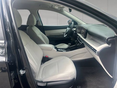 Used 2025 Hyundai Tucson SEL AWD/4WD image 17