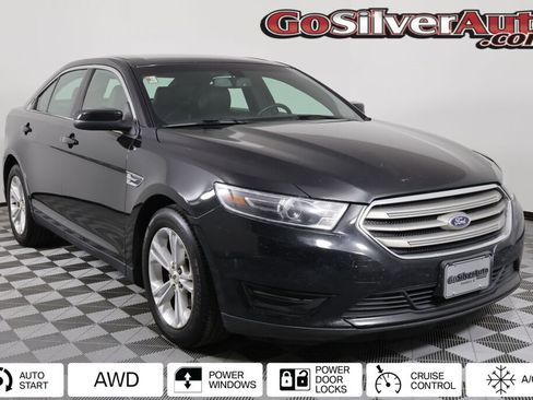 Used 2015 Ford Taurus SEL image 1