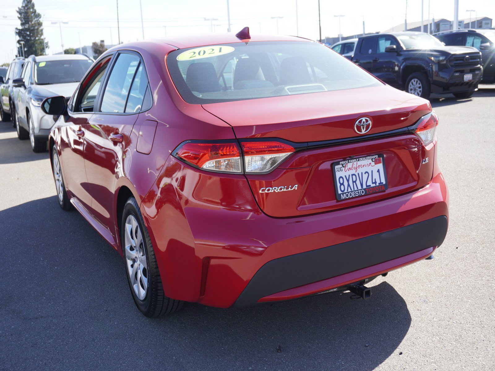 Used 2021 Toyota Corolla LE FWD image 8