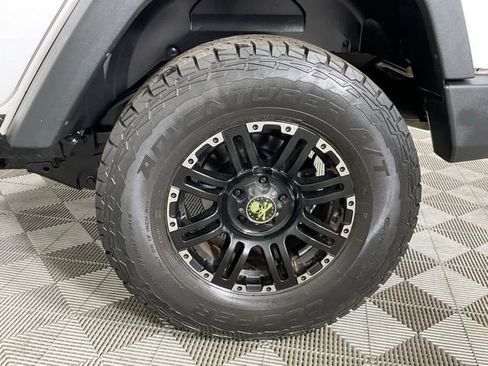 Used 2014 Jeep Wrangler Unlimited Sport w/ Quick Order Package 24S AWD/4WD image 9