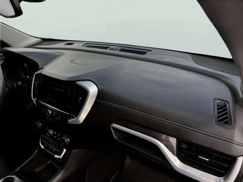 Used 2022 GMC Terrain SLE w/ Driver Convenience Package image 68