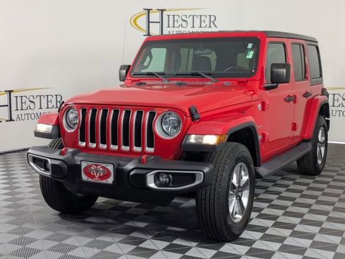 Used 2019 Jeep Wrangler Unlimited Sahara w/ Safety Group AWD/4WD image 5