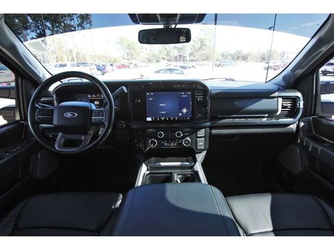 Used 2023 Ford F250 Lariat w/ Sport Appearance Package image 12