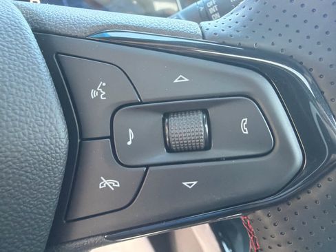 New 2026 Chevrolet Trax RS w/ Sunroof Package FWD image 17