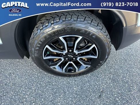 Used 2024 Chevrolet TrailBlazer ACTIV w/ Convenience Package image 13