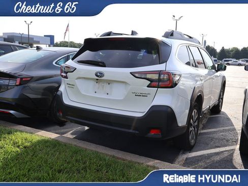 Used 2024 Subaru Outback Premium AWD/4WD image 22